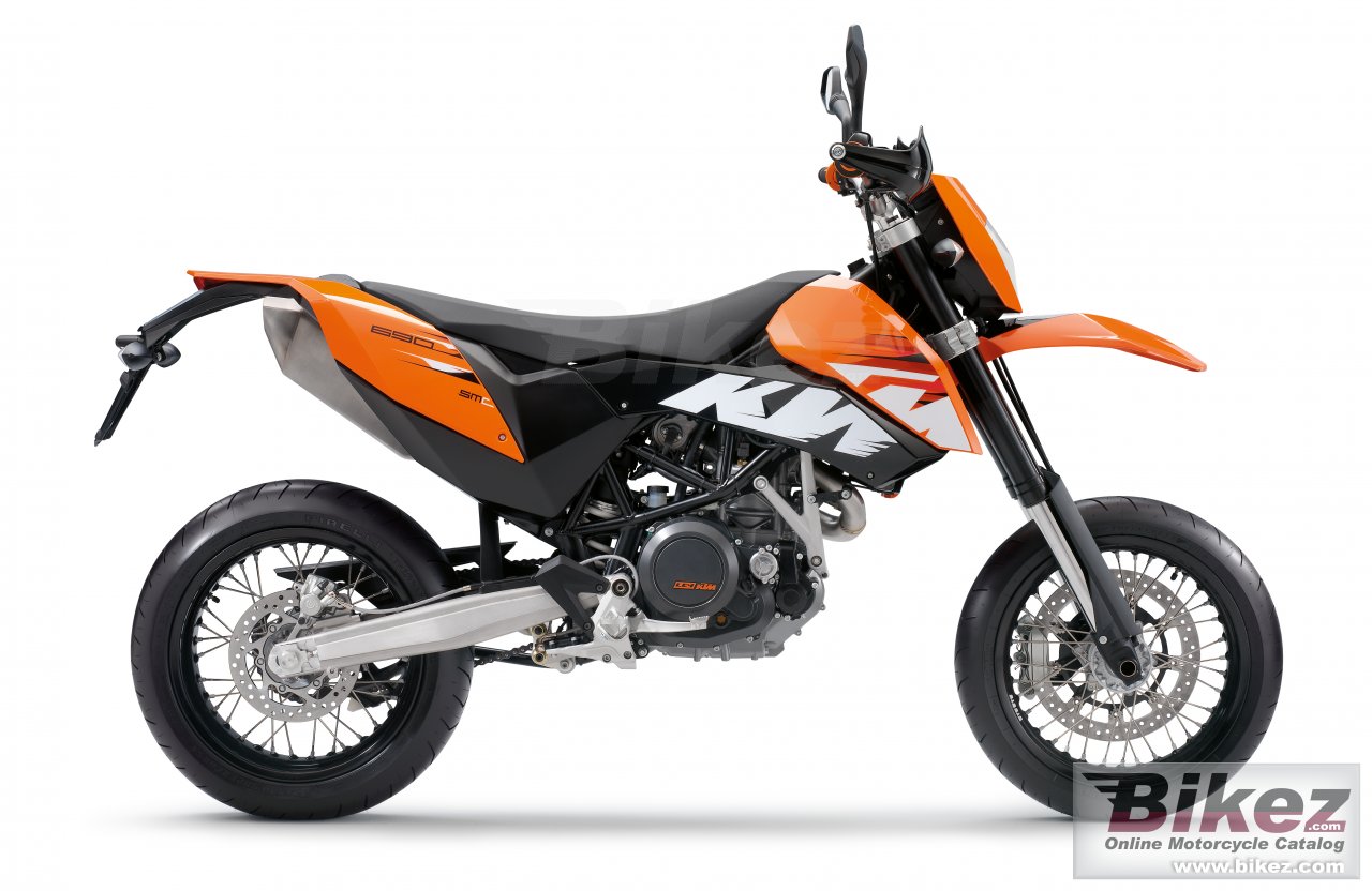 Big KTM 690 smc picture and wallpaper from Bikez.com